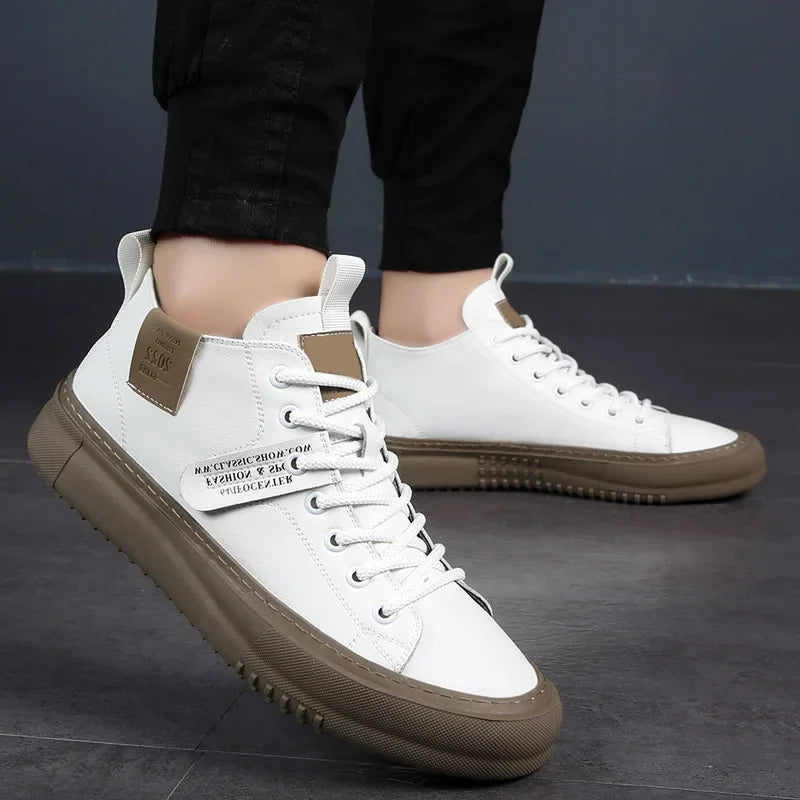 Men's Casual Low Top Sneakers – Lace Up Branded Patch Contrast Sole Street