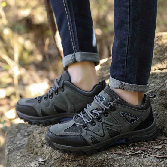 Men's Closed Toe Lace-Up Hiking Shoes – Low Cut Suede Mesh Outdoor Trail