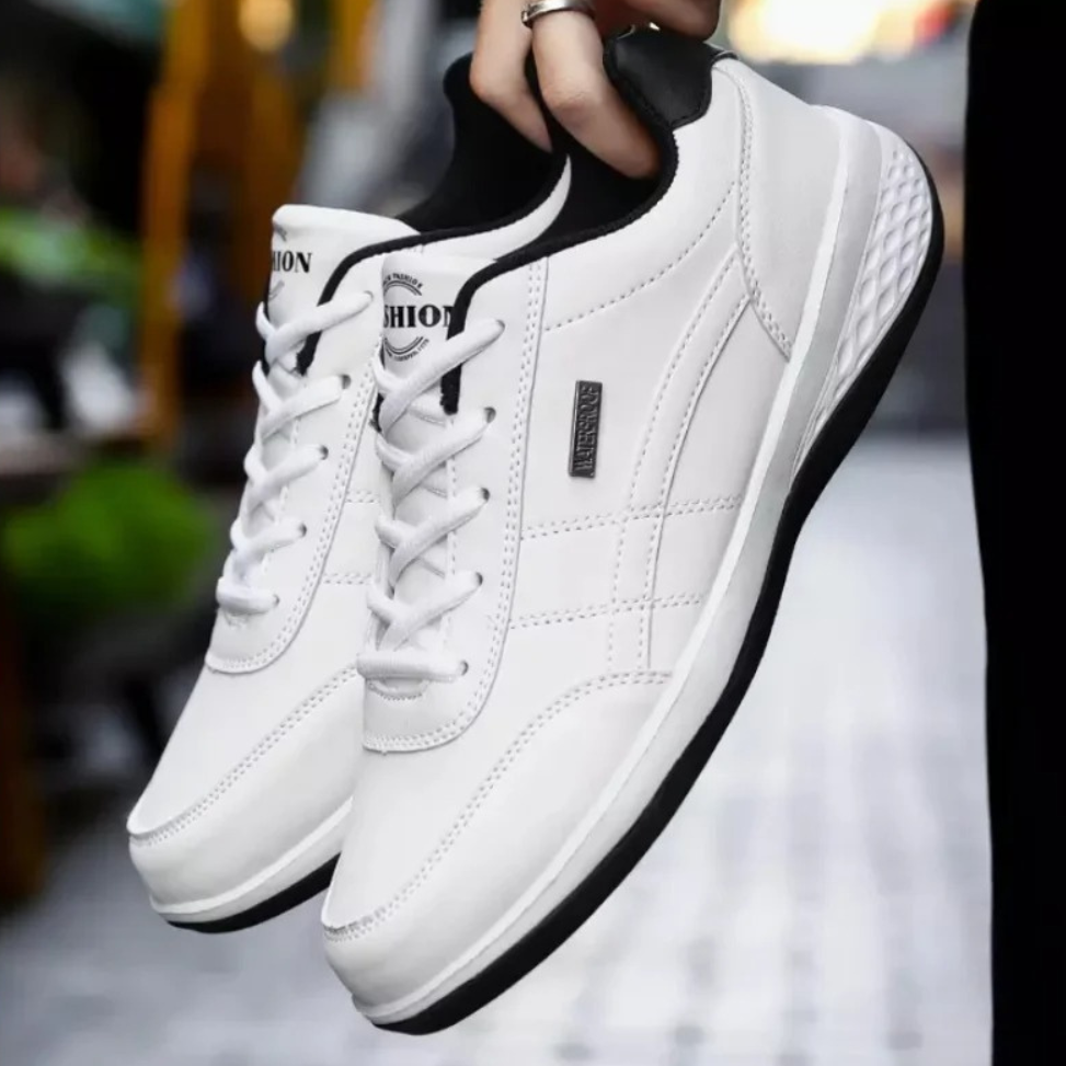 Men's Low Top Sneakers – Lace Up Contrast Panel Round Toe Everyday