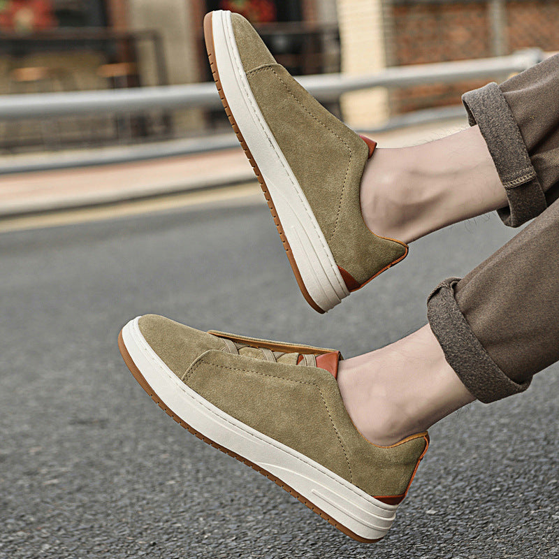 Men's Suede Sneakers – Elastic Cross Strap Low Top Contrast Heel Casual Shoes