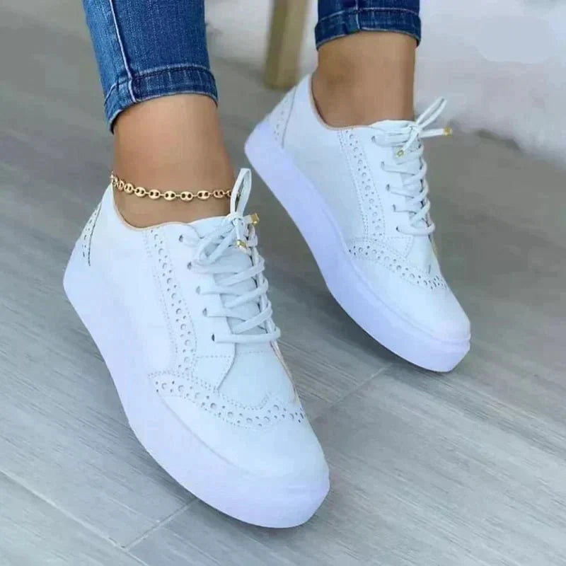 Women's Brogue Platform Sneakers – Lace Up Perforated Toe Cap Casual Daily