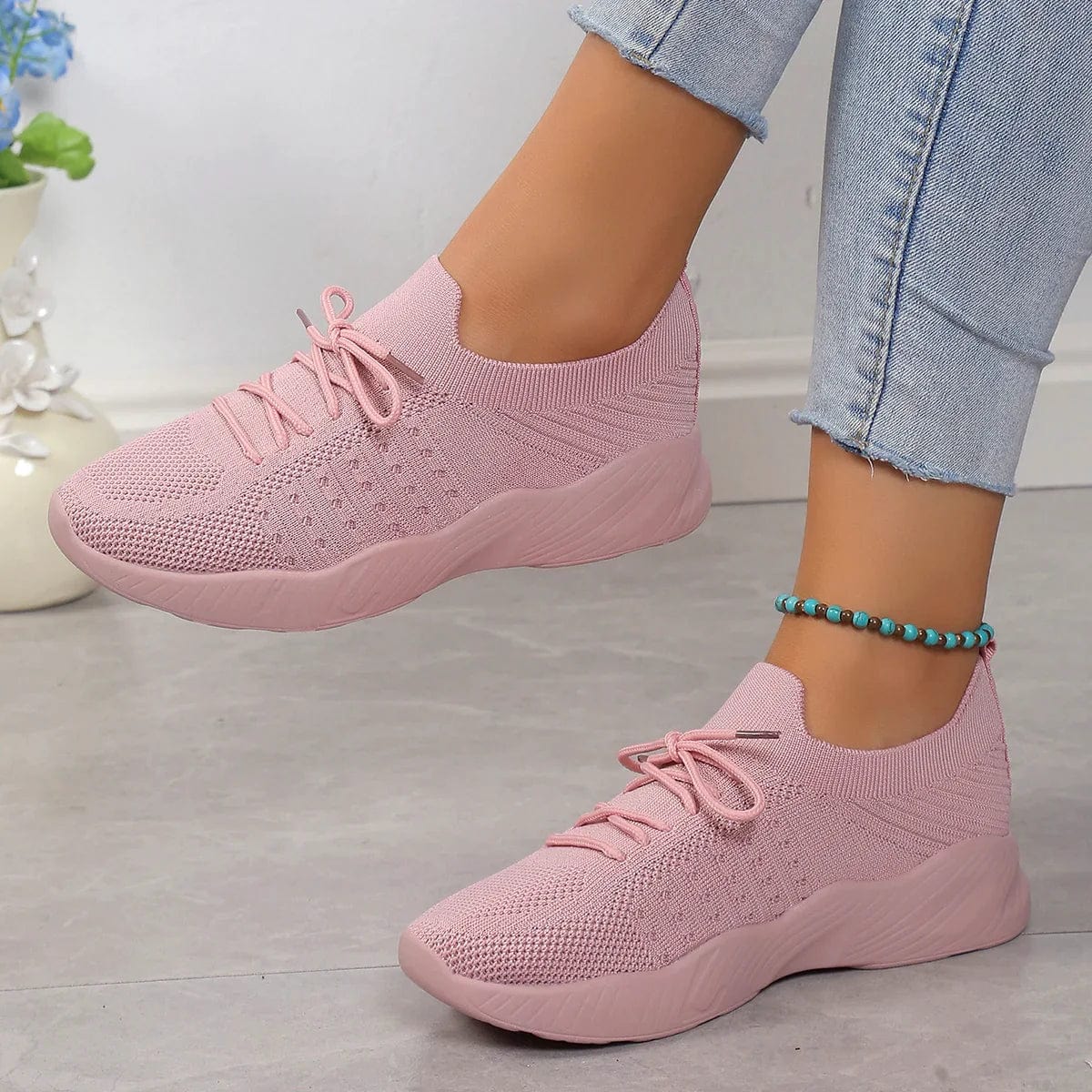 Women's Casual Knit Shoes – Lace Up Low Top Everyday