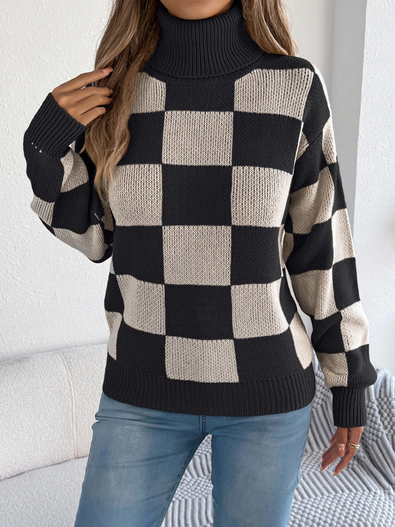 Women's Checkered Turtleneck Sweater – Long Sleeve Knit Vacation