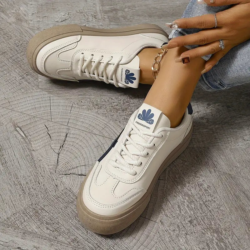 Women's Contrast Stripe Low Top Sneakers – Lace Up Round Toe Casual Shoes