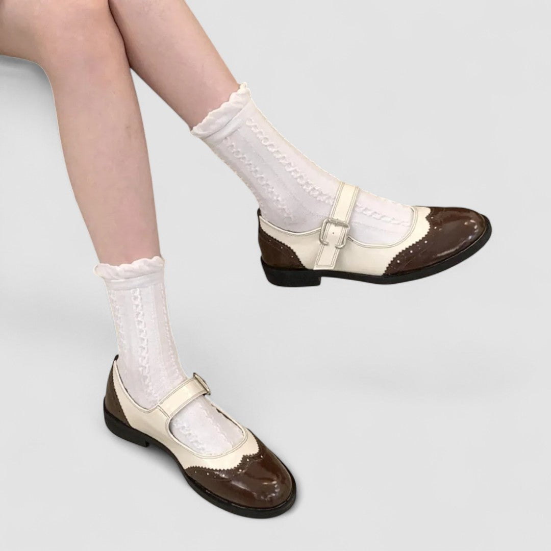 Women's Contrast Two-Tone Mary Jane Shoes – Closed Toe Buckle Strap Brogue Flat