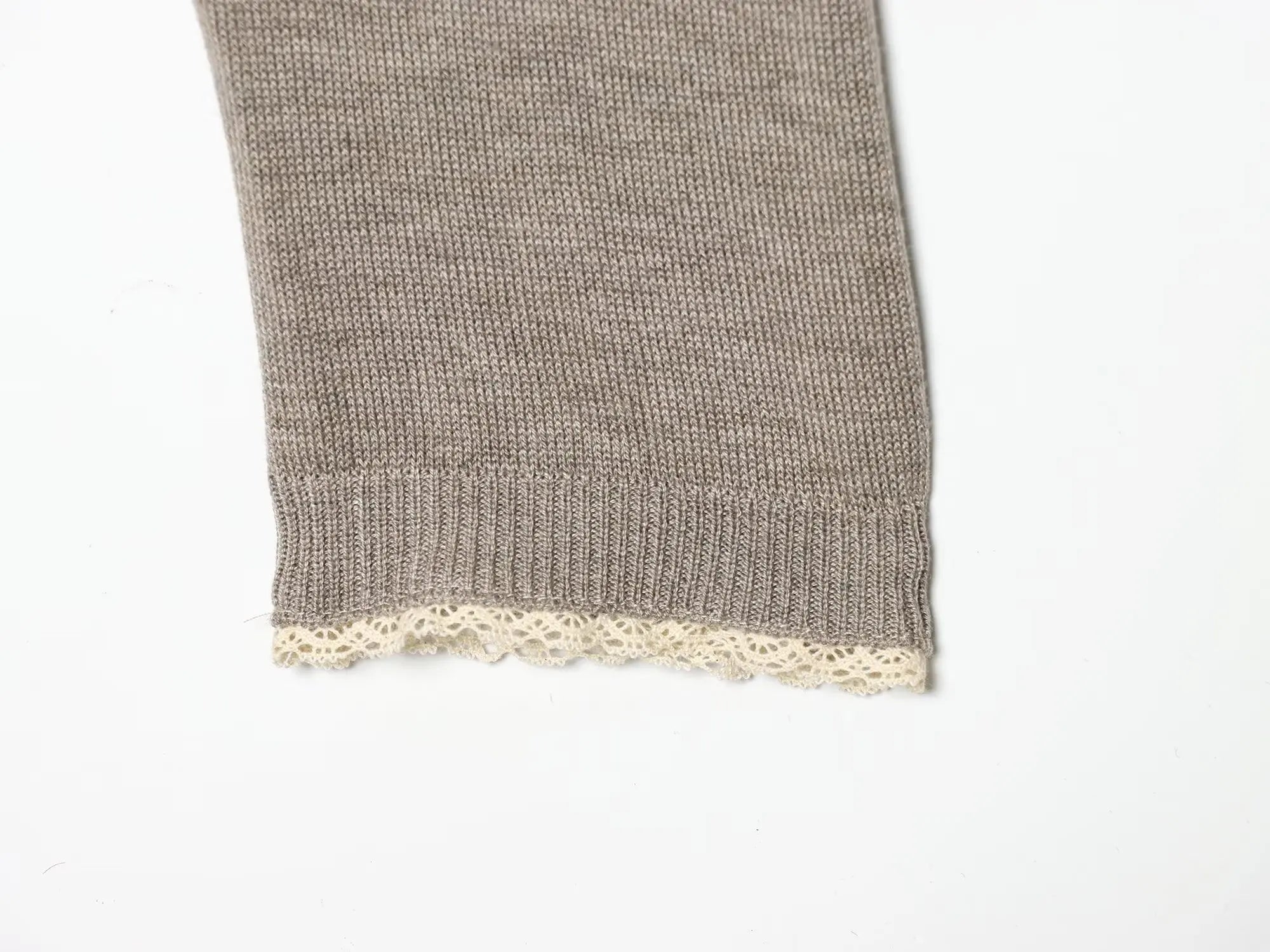 Women's Crew Neck Button Knit Cardigan – Lace Trim Long Sleeve Everyday Wear