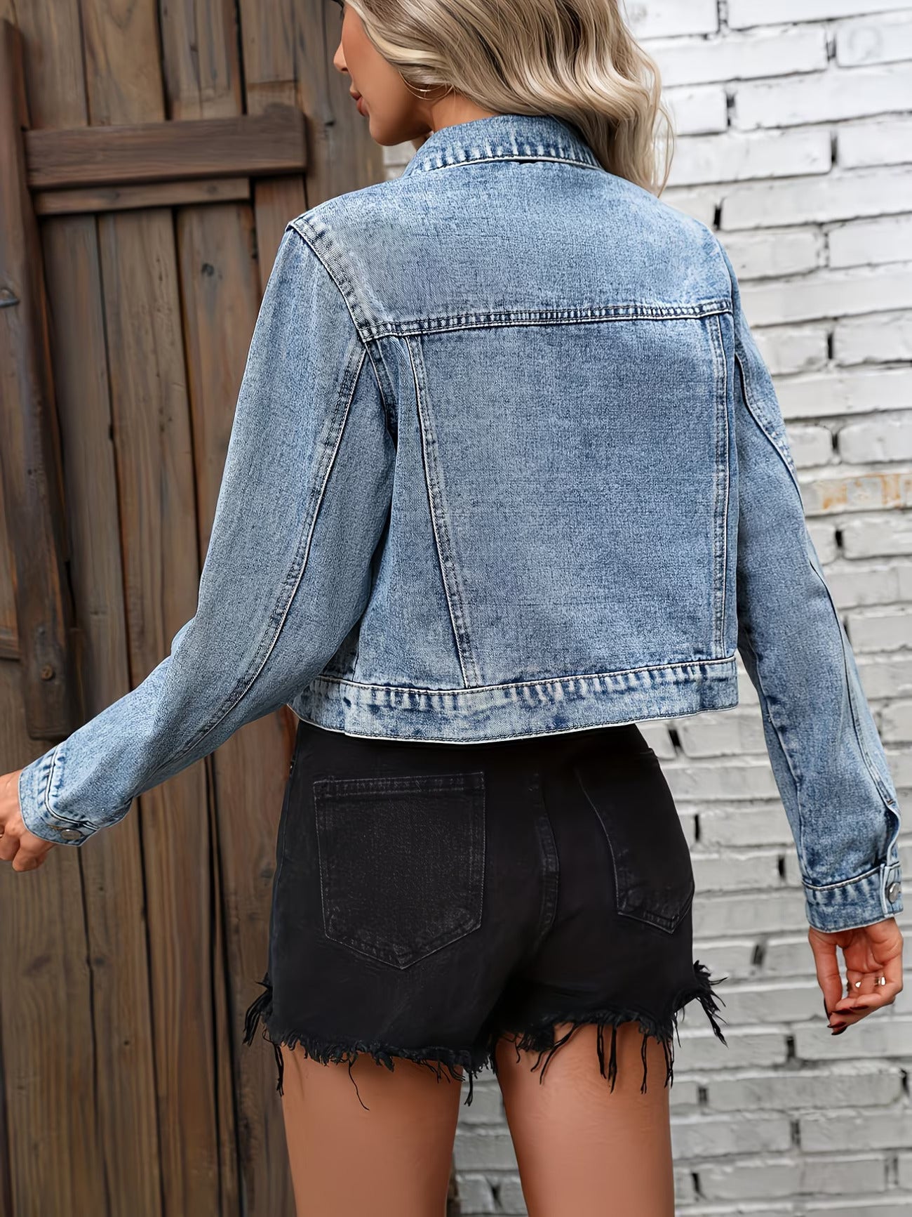 Women's Cropped Denim Jacket – Button Front Snap Collar Long Sleeve Casual