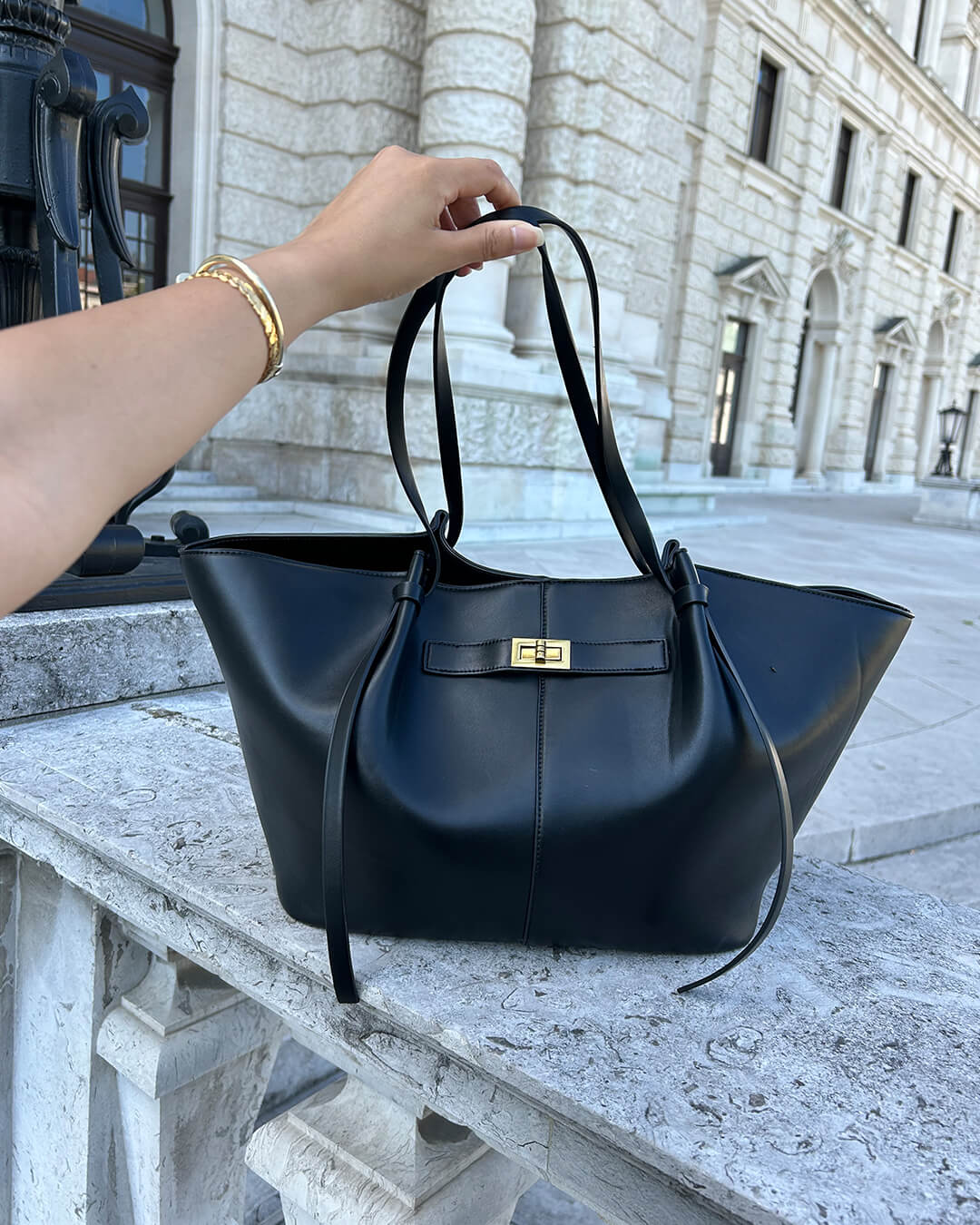 Women's Large Shoulder Tote Bag – Turn Lock Knot Strap Everyday Casual