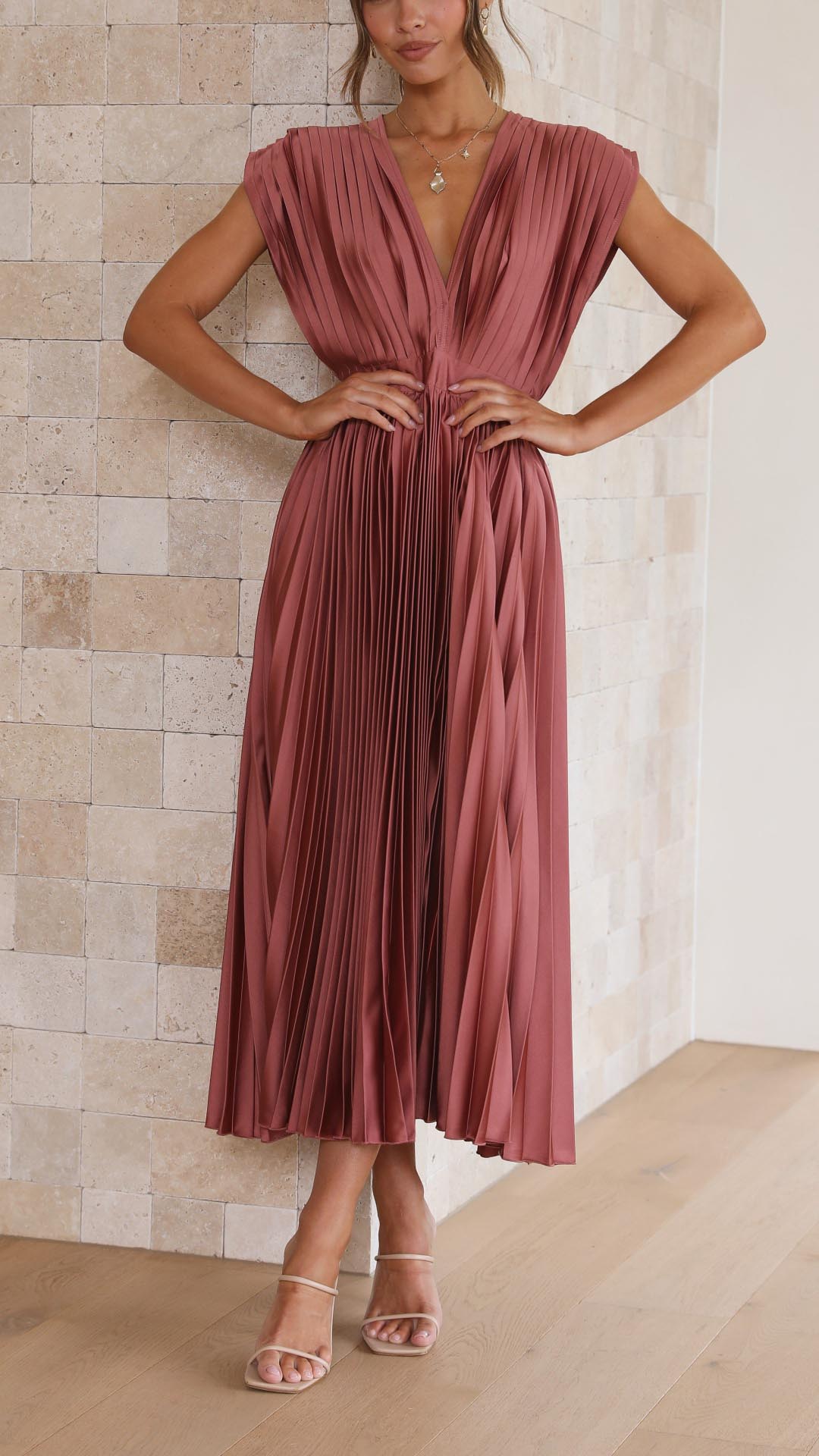 Women's Pleated V Neck Cap Sleeve Midi – Fitted Waist Wedding Guest Dress