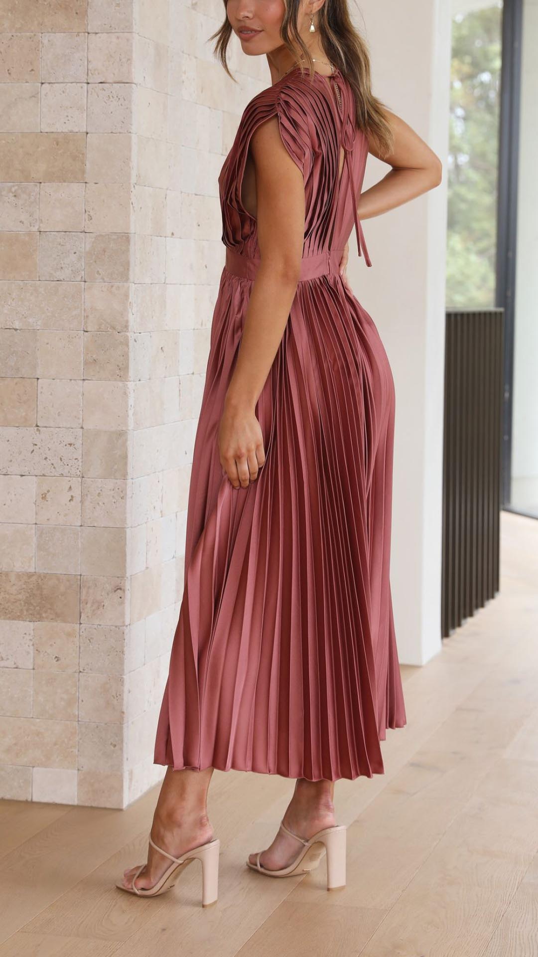 Women's Pleated V Neck Cap Sleeve Midi – Fitted Waist Wedding Guest Dress