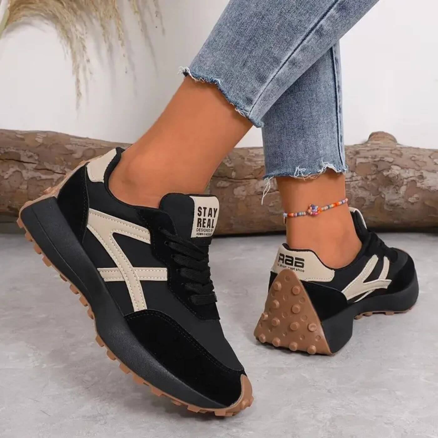 Women's Retro Colorblock Sneakers – Lace Up Chunky Platform Low Top