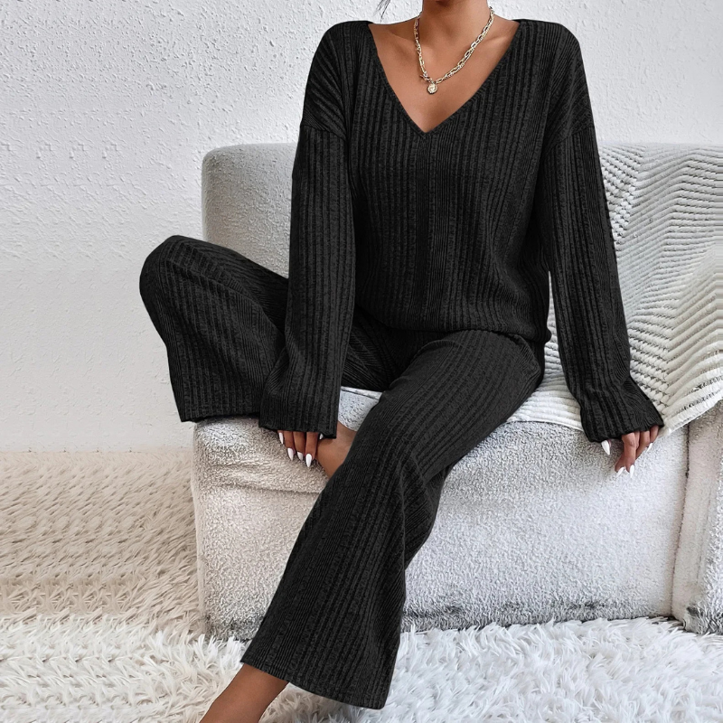 Women's Ribbed Knit Two Piece Lounge Set – V Neck Long Sleeve Loungewear