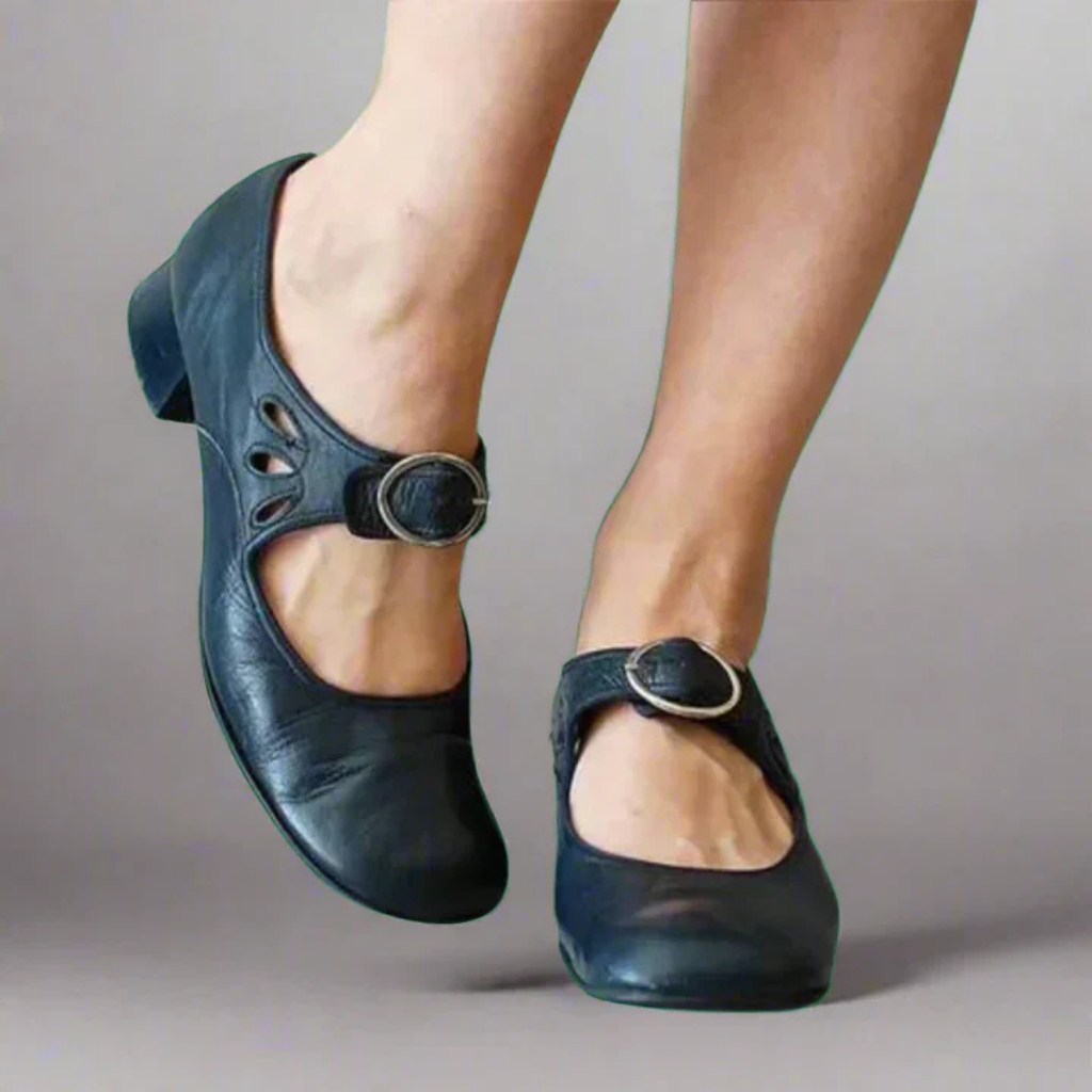 Women's Vintage Mary Jane Shoes – Round Toe Buckle Strap Low Block Heel