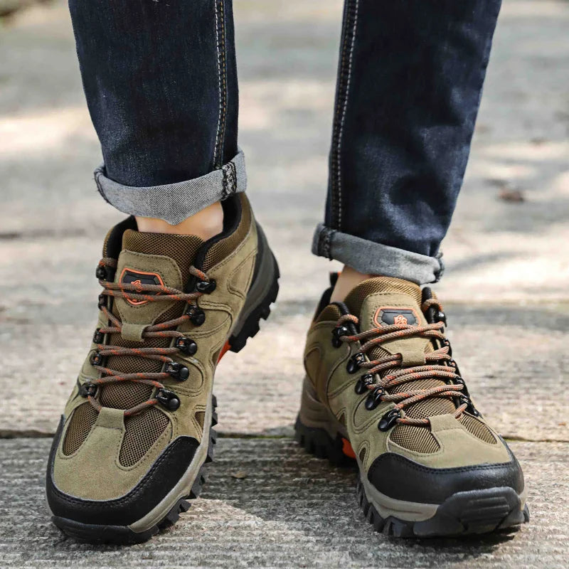 Men's Closed Toe Lace-Up Hiking Shoes – Low Cut Suede Mesh Outdoor Trail