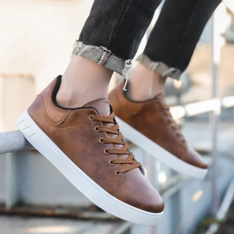 Men's Low Top Lace Up Sneakers – Plain Toe Flat Sole Casual Street Style
