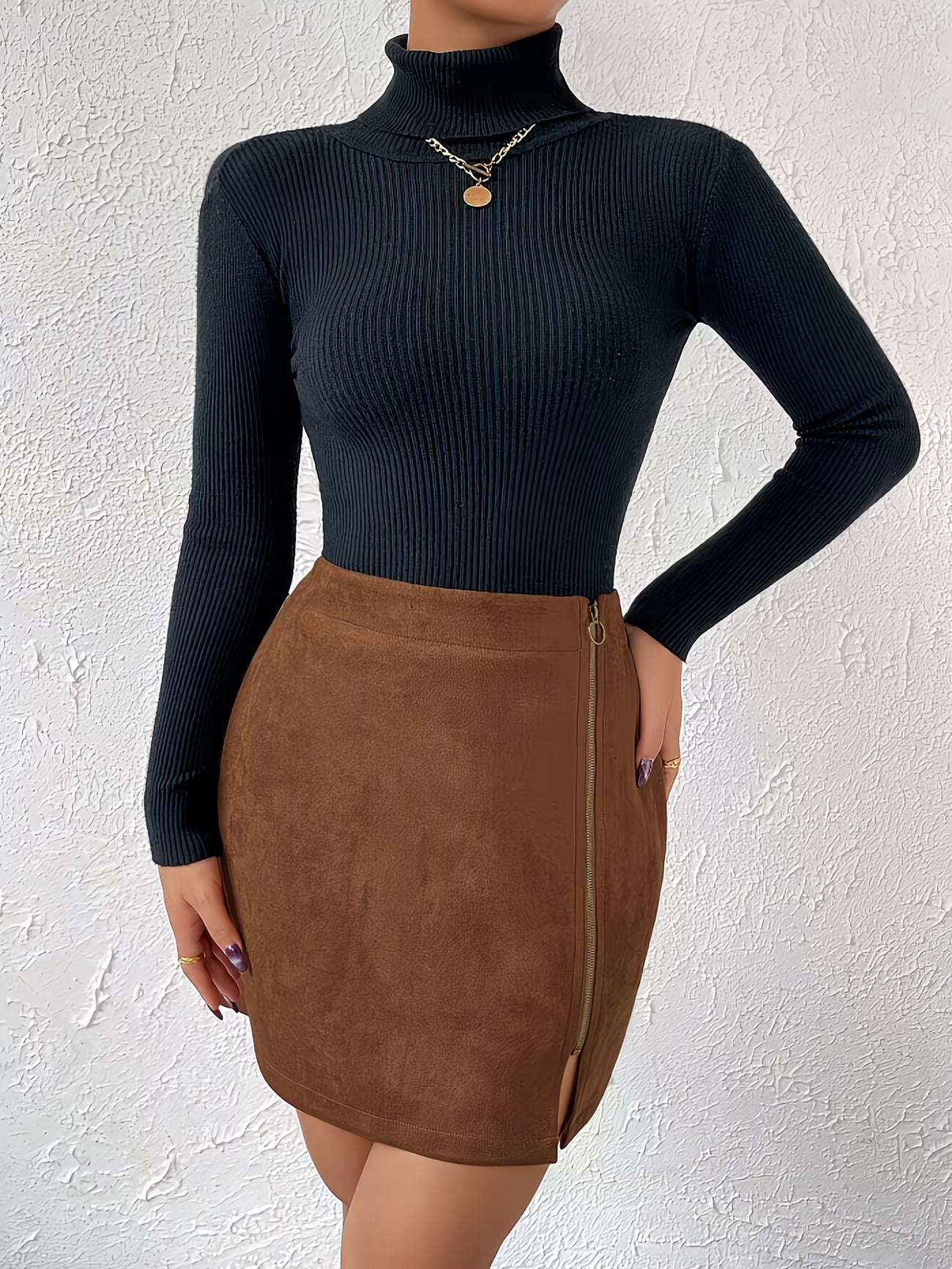 Women's  A-Line High Waisted Mini Skirt – Side Zip Slit Hem