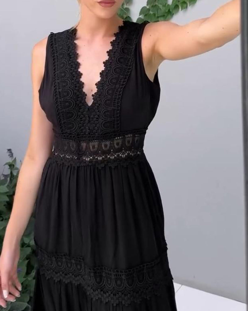 Women's Boho Lace Maxi Dress – V Neck Tiered Sleeveless Wedding Guest