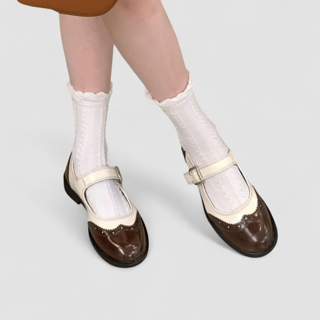 Women's Contrast Two-Tone Mary Jane Shoes – Closed Toe Buckle Strap Brogue Flat