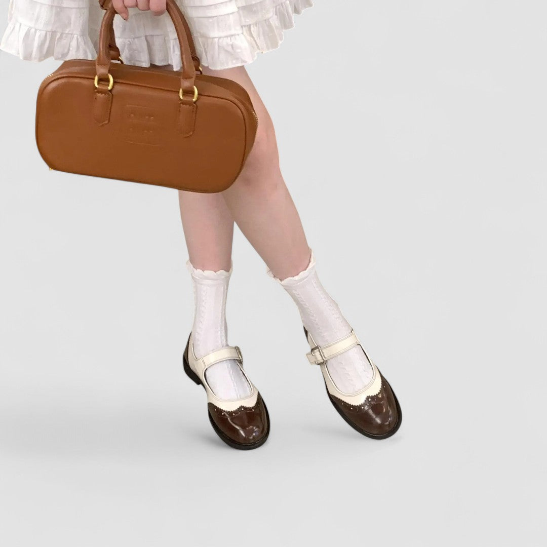 Women's Contrast Two-Tone Mary Jane Shoes – Closed Toe Buckle Strap Brogue Flat