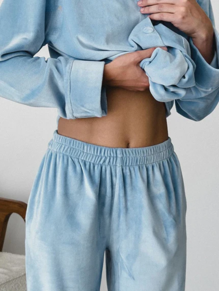 Women's Two Piece Pajama Set – Notch Collar Button Front Wide Leg Nightwear